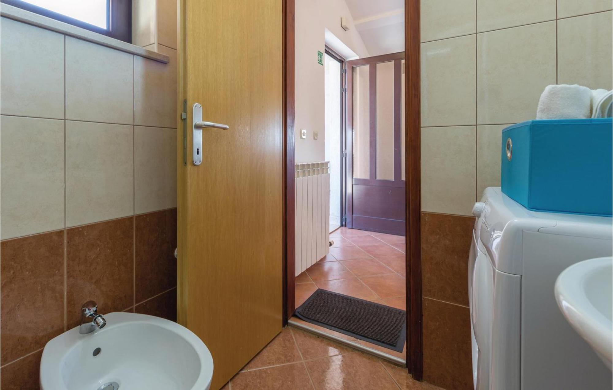 Amazing Apartment In Pazin With Wifi Katun Lindarski Exterior foto